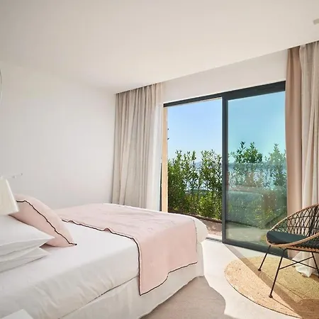Villa 5br In Grimaud - What'app - 0049-1551-0224-169 - For Reservations! *